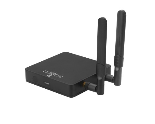Ugoos AM9 с Bluetooth пультом Ugoos AM9 с Bluetooth пультом